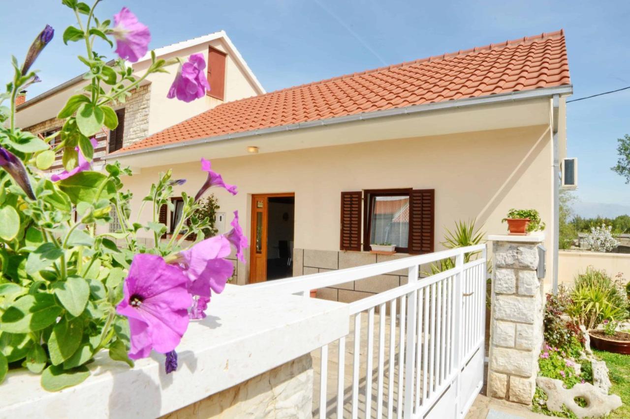 Apartman Verde Pridraga Экстерьер фото